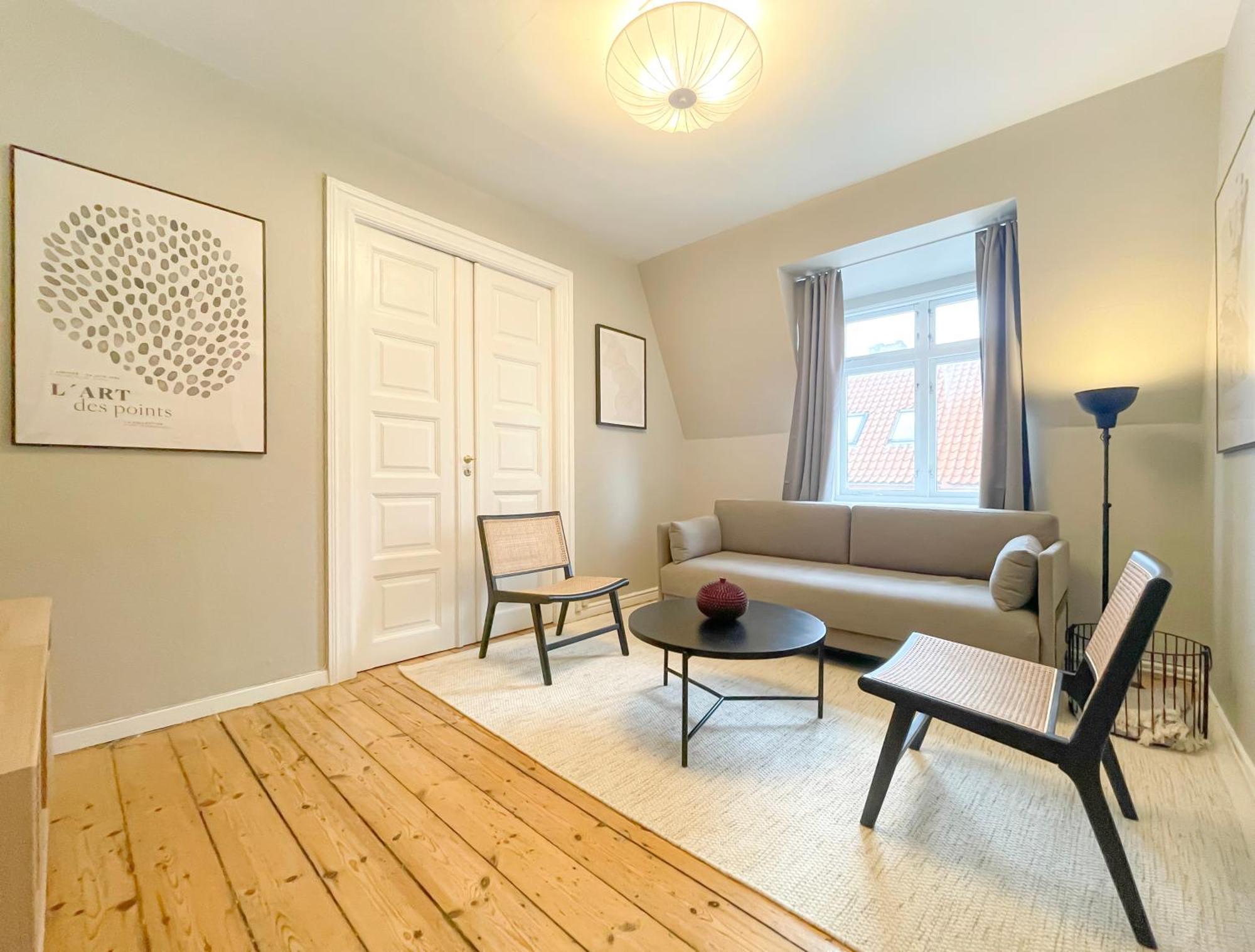 Rustic & Cozy 2Br In Heart Of Cph City By Stroget コペンハーゲン エクステリア 写真