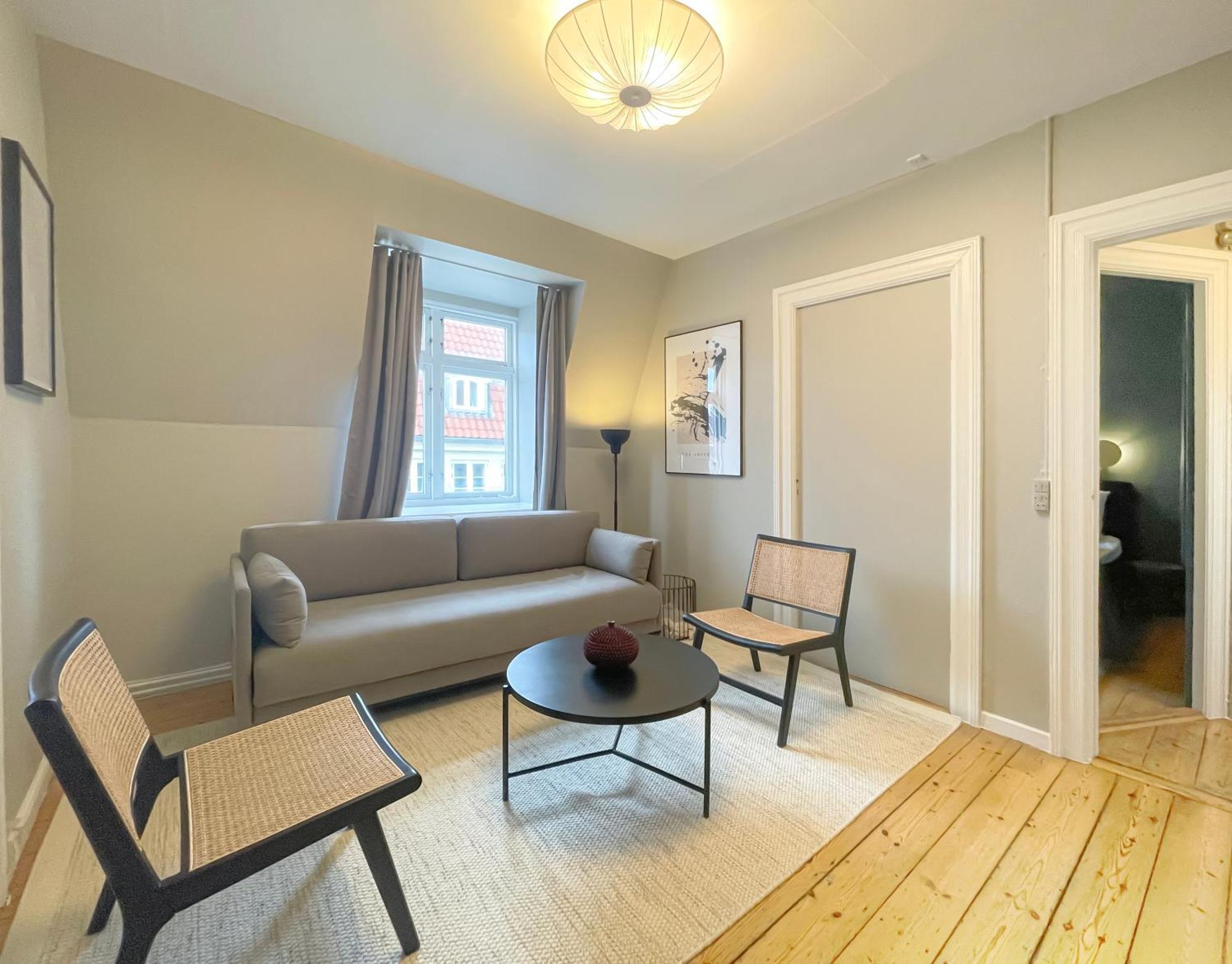Rustic & Cozy 2Br In Heart Of Cph City By Stroget コペンハーゲン エクステリア 写真